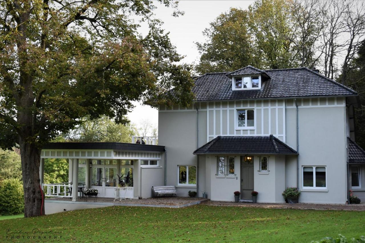 La Villa Du Pre Du Cerf Spa Exterior photo